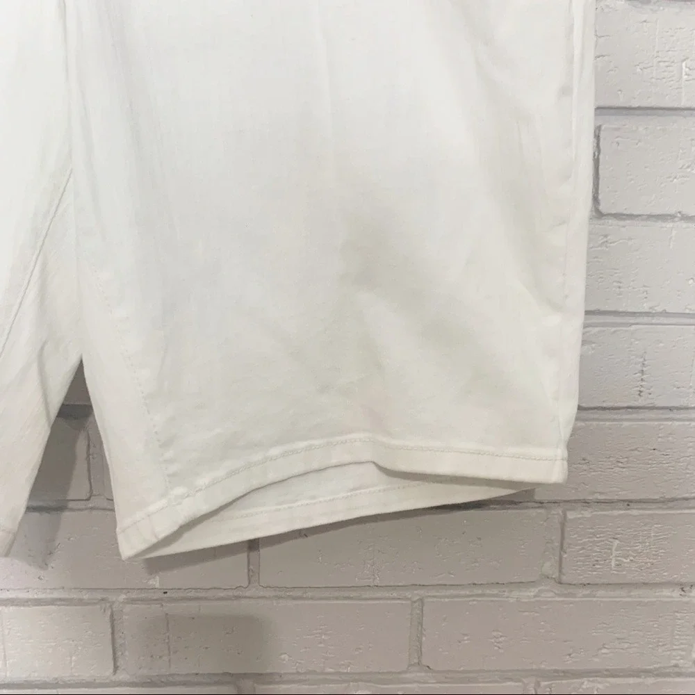 Jessica Simpson Maxwell Bermuda White Denim Shorts | Plus Size‎ 24W High Rise